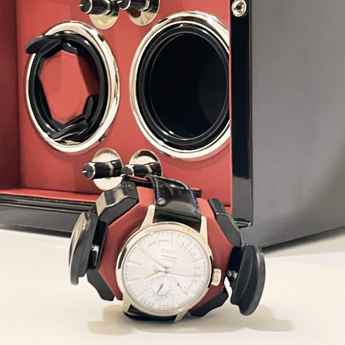 Automatischer Uhrenbeweger für 4 Uhren – Massivholz – Geräuschlos